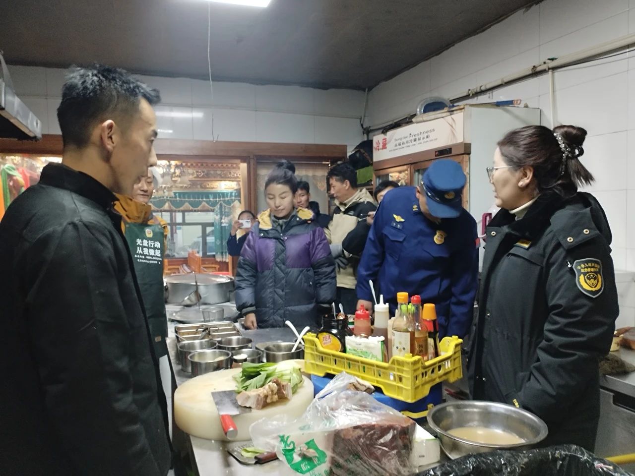 聂荣县应急管理局联合多部门开展节前安全检查.jpg