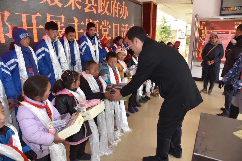 微信图片_20191125165324.jpg