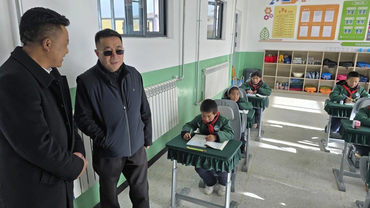 刘奎臣深入基层调研指导重点工作.jpg